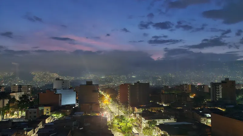 Colombia Digital Nomad Visa: Requirements, Income and Process