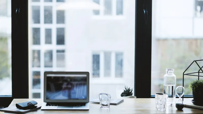Where to Base an Online Business: 8 Factors That Matter